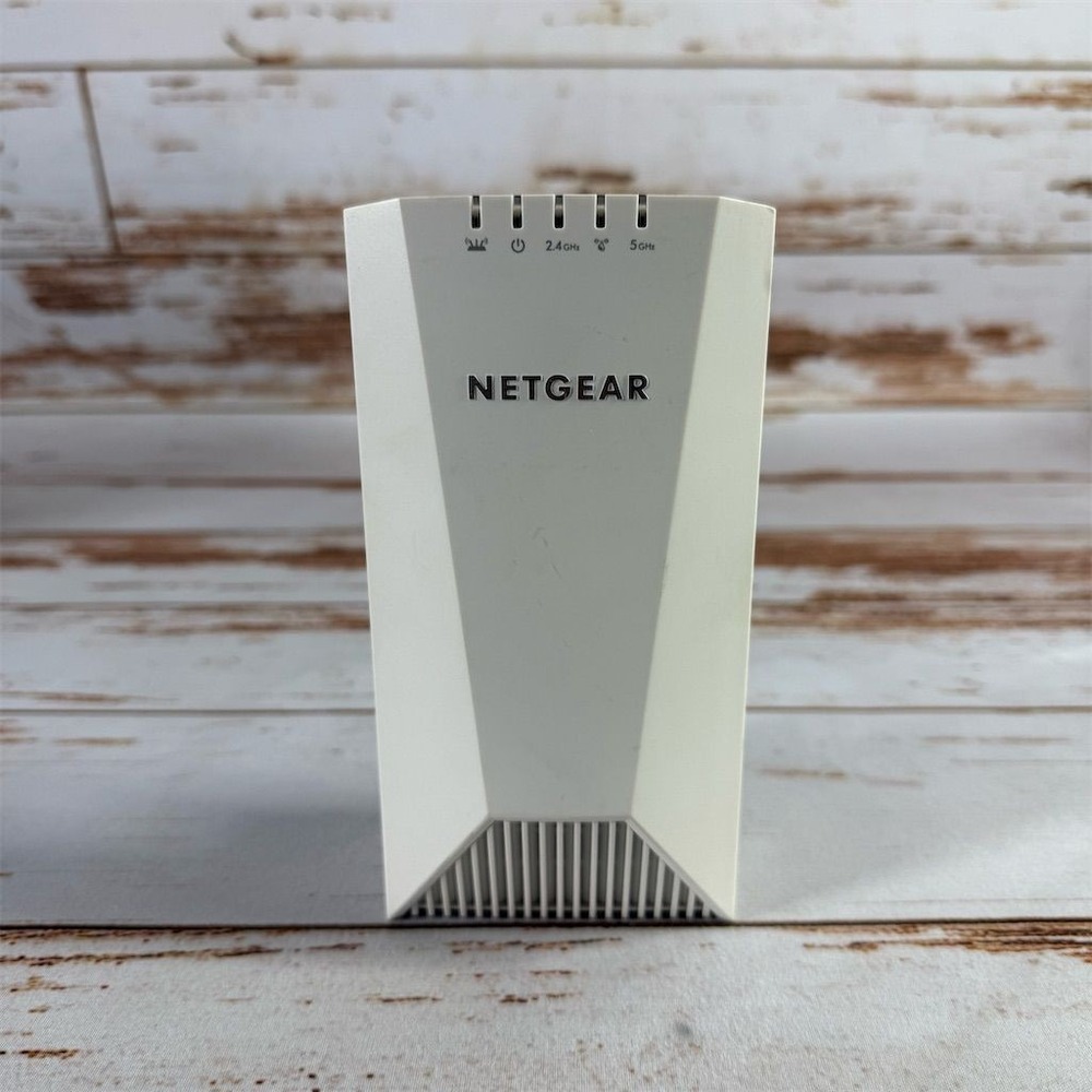 NETGEAR Nighthawk X4S EX7500 Tri-Band WiFi Mesh Range Extender Booster White
